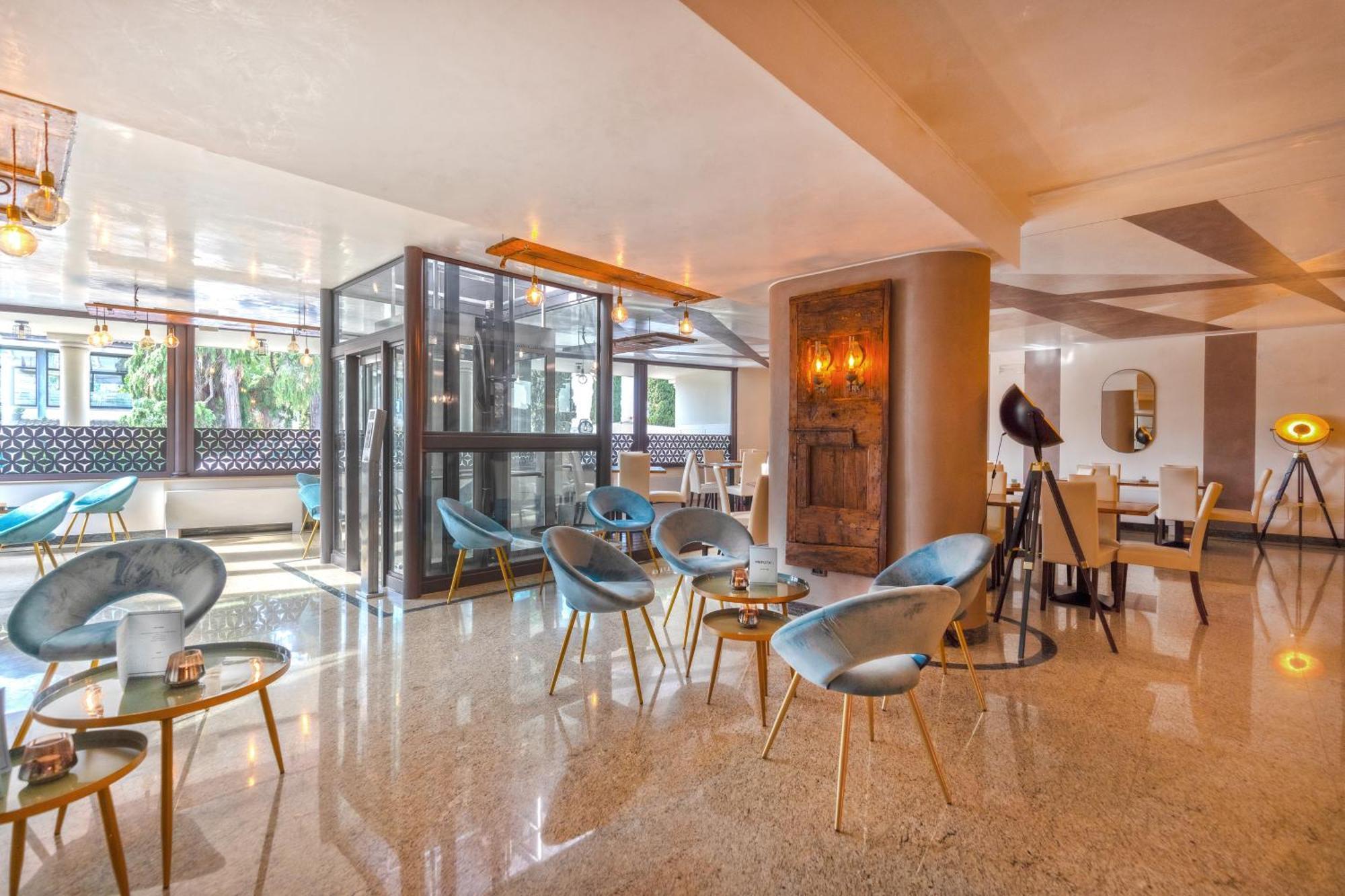 Gardone Palace Hotel การ์โดเน ริเวียรา ภายนอก รูปภาพ